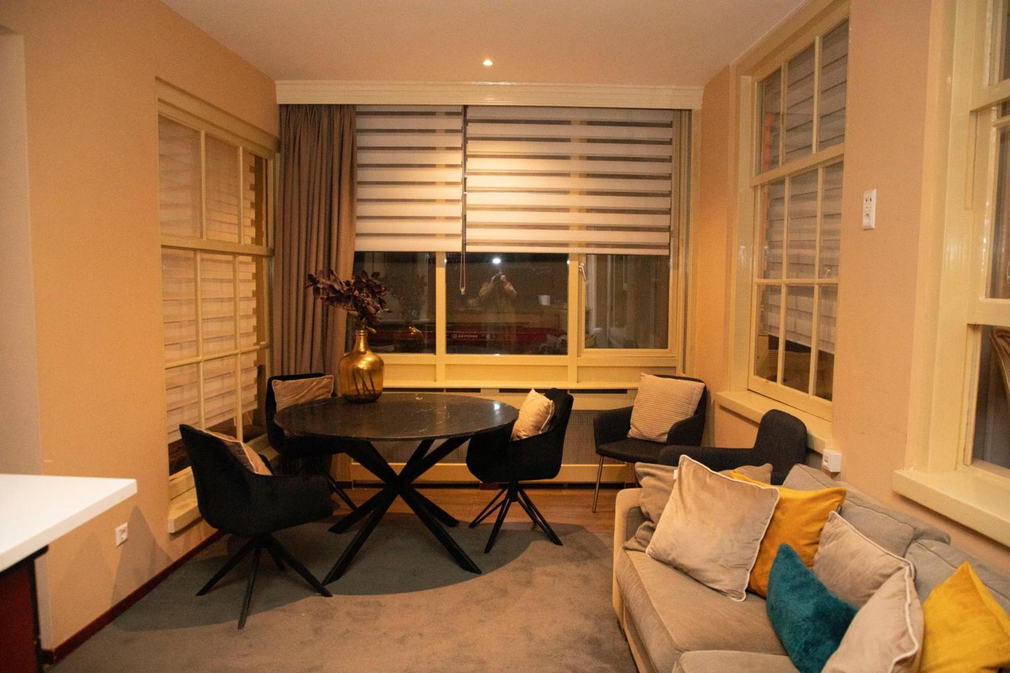 Red Light District B & B Canal View อัมสเตอร์ดัม ภายนอก รูปภาพ