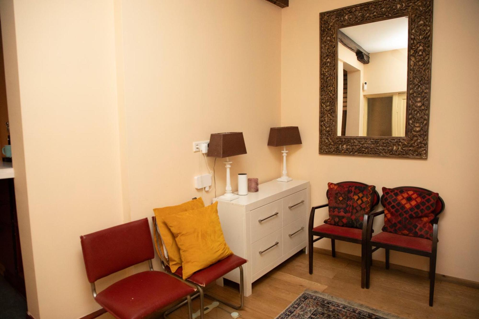 Red Light District B & B Canal View อัมสเตอร์ดัม ภายนอก รูปภาพ